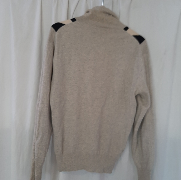 Cashmere Argyle turtleneck - Picture 2 of 4